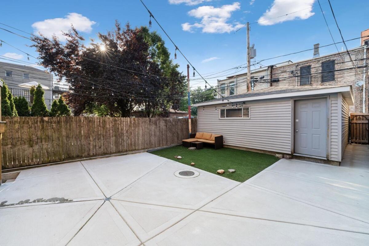 Stylish 2Br Urban Retreat In River West Chicago Extérieur photo